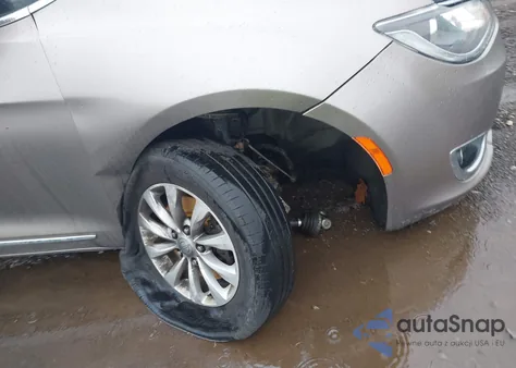 2018 Chrysler Pacifica Touring L z USA, uszkodzony, nr VIN 2C4RC1BG4JR148898